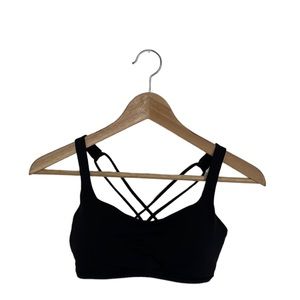 Lululemon Free To Be Bra (size 4)